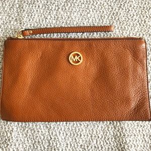 Michael Kors Wrislet Pouch